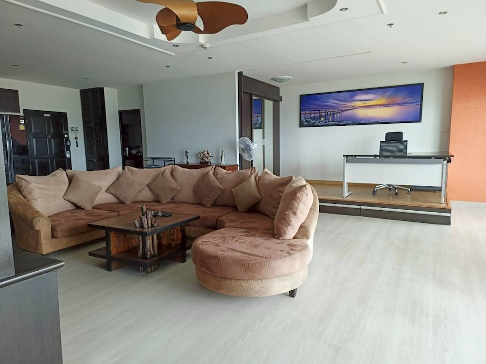 View Talay 6 Condominium By Honey 53/84