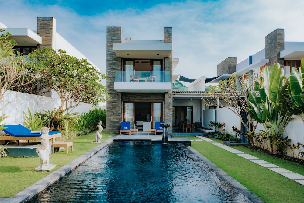 Bali Diamond Villas 81/86