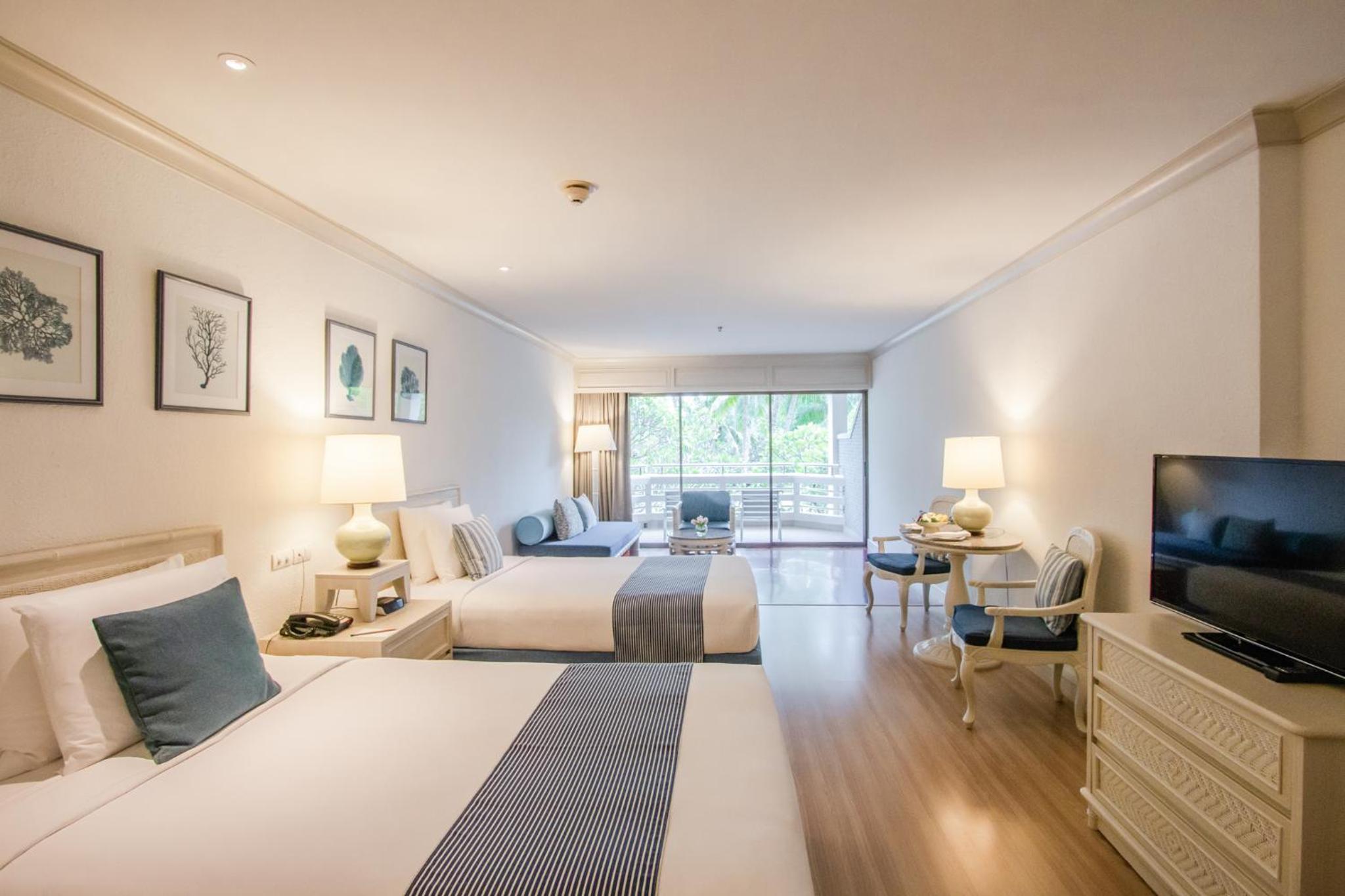 Regency, Double or Twin Bed