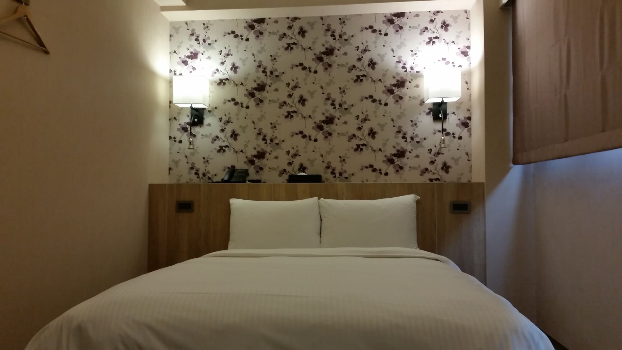 ELEGANT, STANDARD, DOUBLE BED