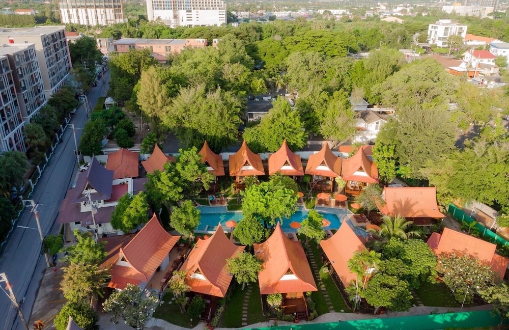 Baan Duangkaew 44/50