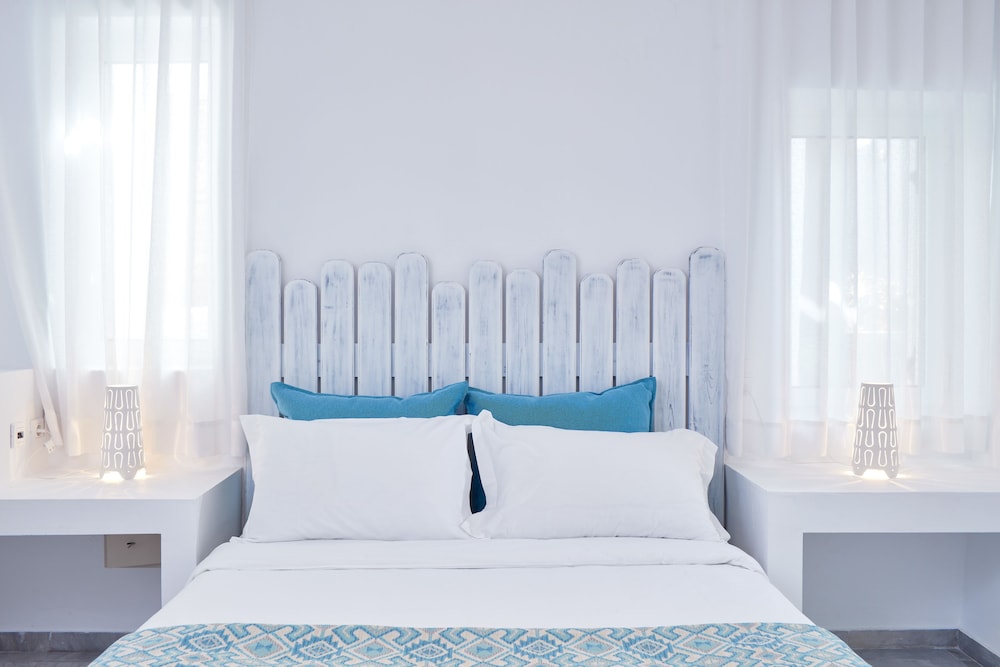 Mykonos Town Suites 13/46