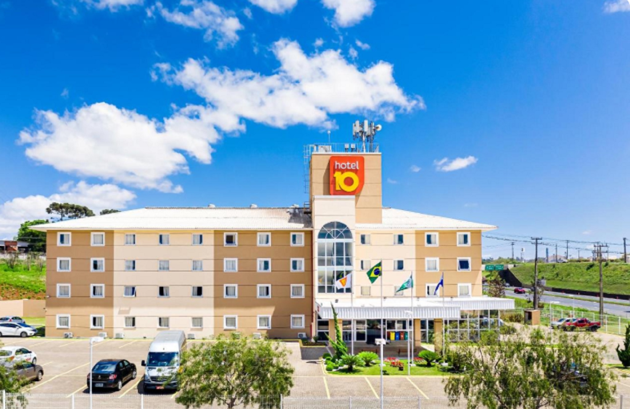 HOTEL 10 PONTA GROSSA 1/31