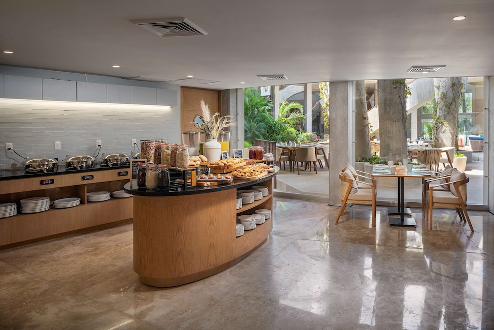 Hilton Garden Inn Cancun Airport 35/44