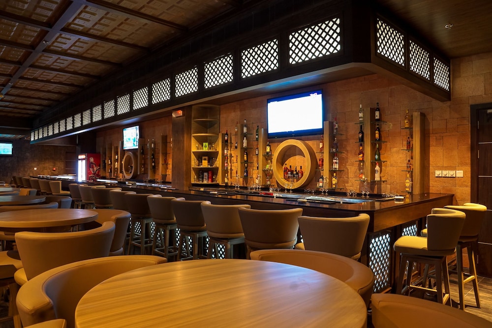 Arman Hotel 34/50
