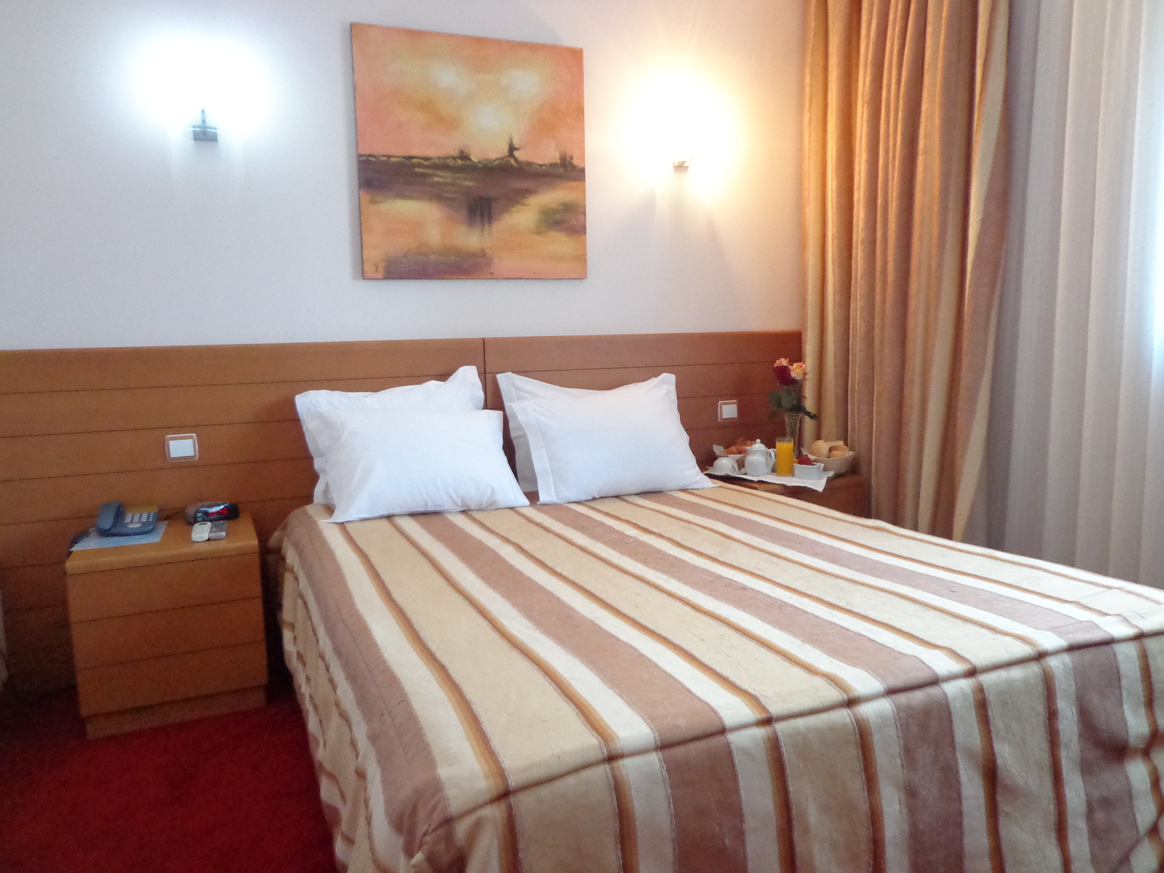 HOTEL QUASAR 14/35