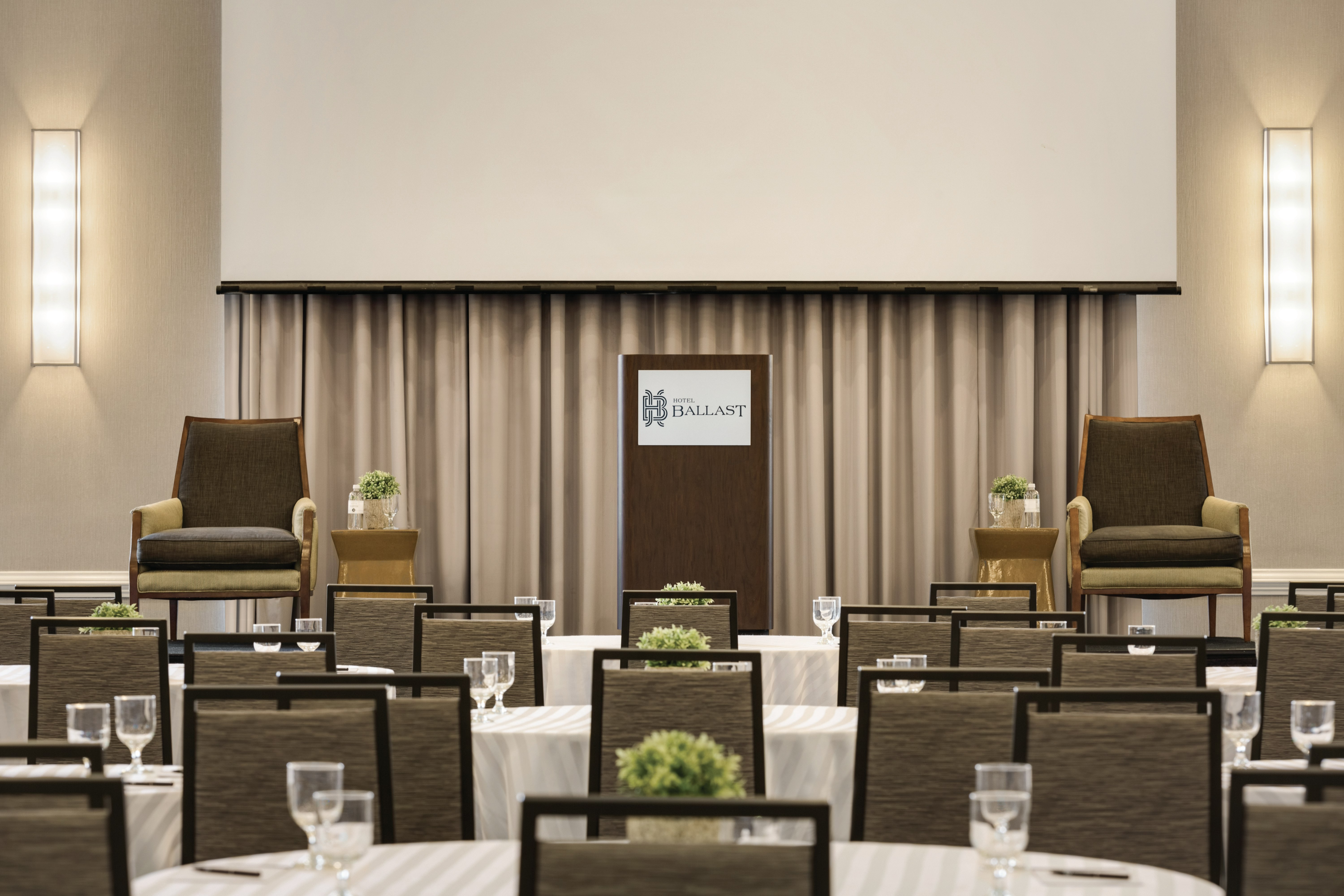 Hotel Ballast Wilmington Tapestry Collection By Hilton 24/27