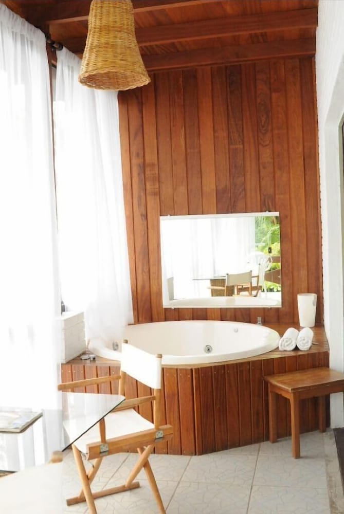 Villa dos Ganchos 12/47