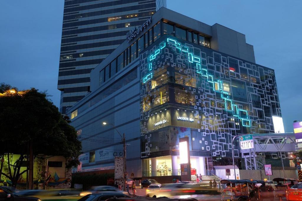 White House Asoke Sukhumvit 18 3/36