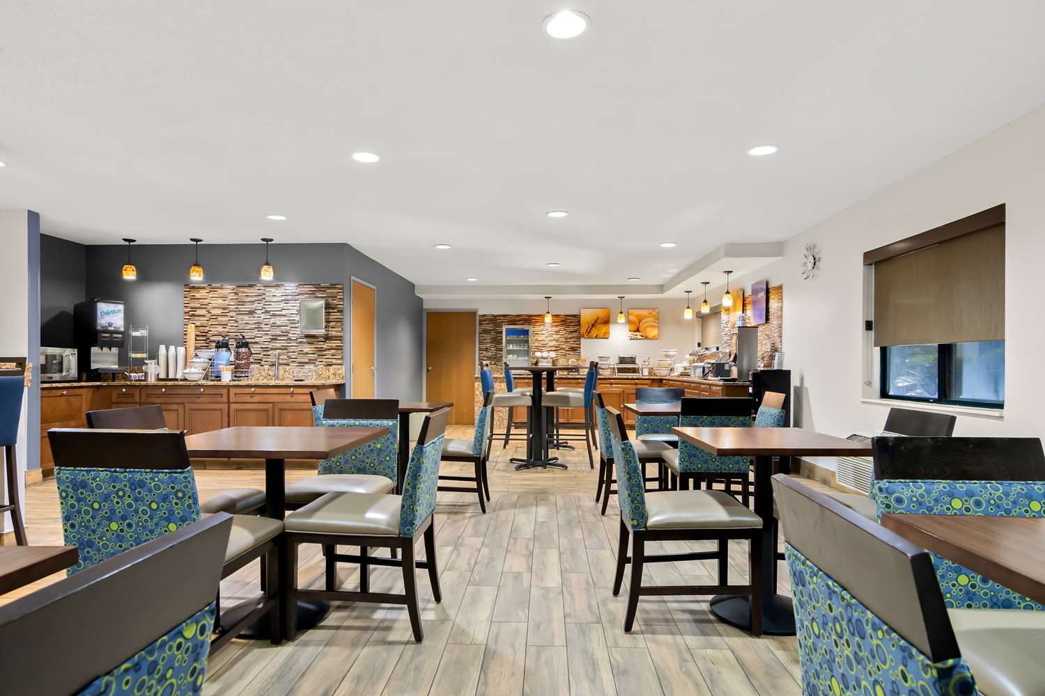 Comfort Inn Joliet West I-80 9/15