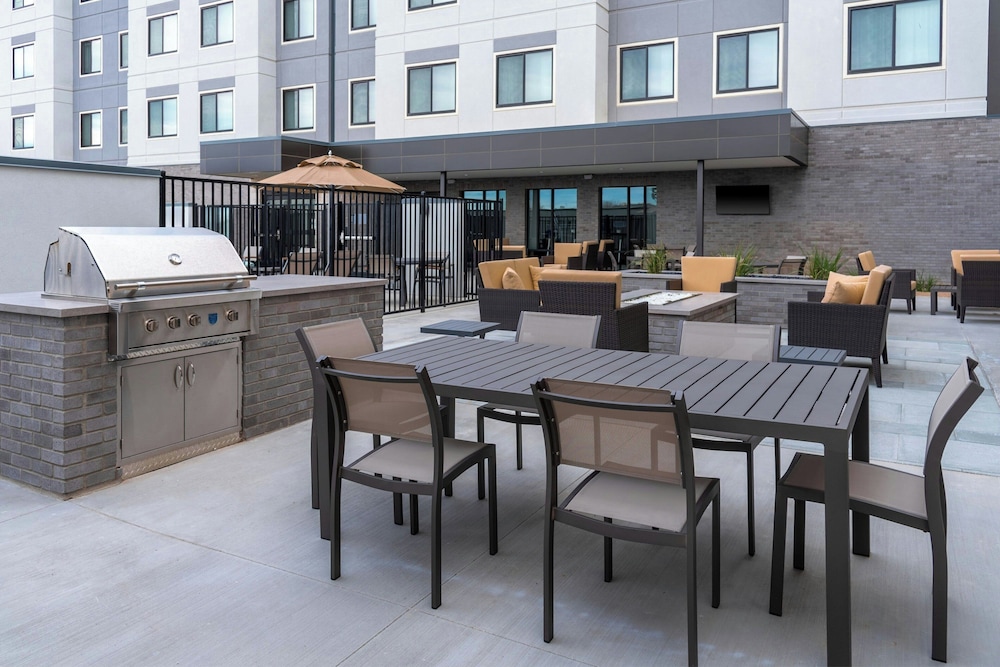 Residence Inn by Marriott Lancaster Palmdale 28/42
