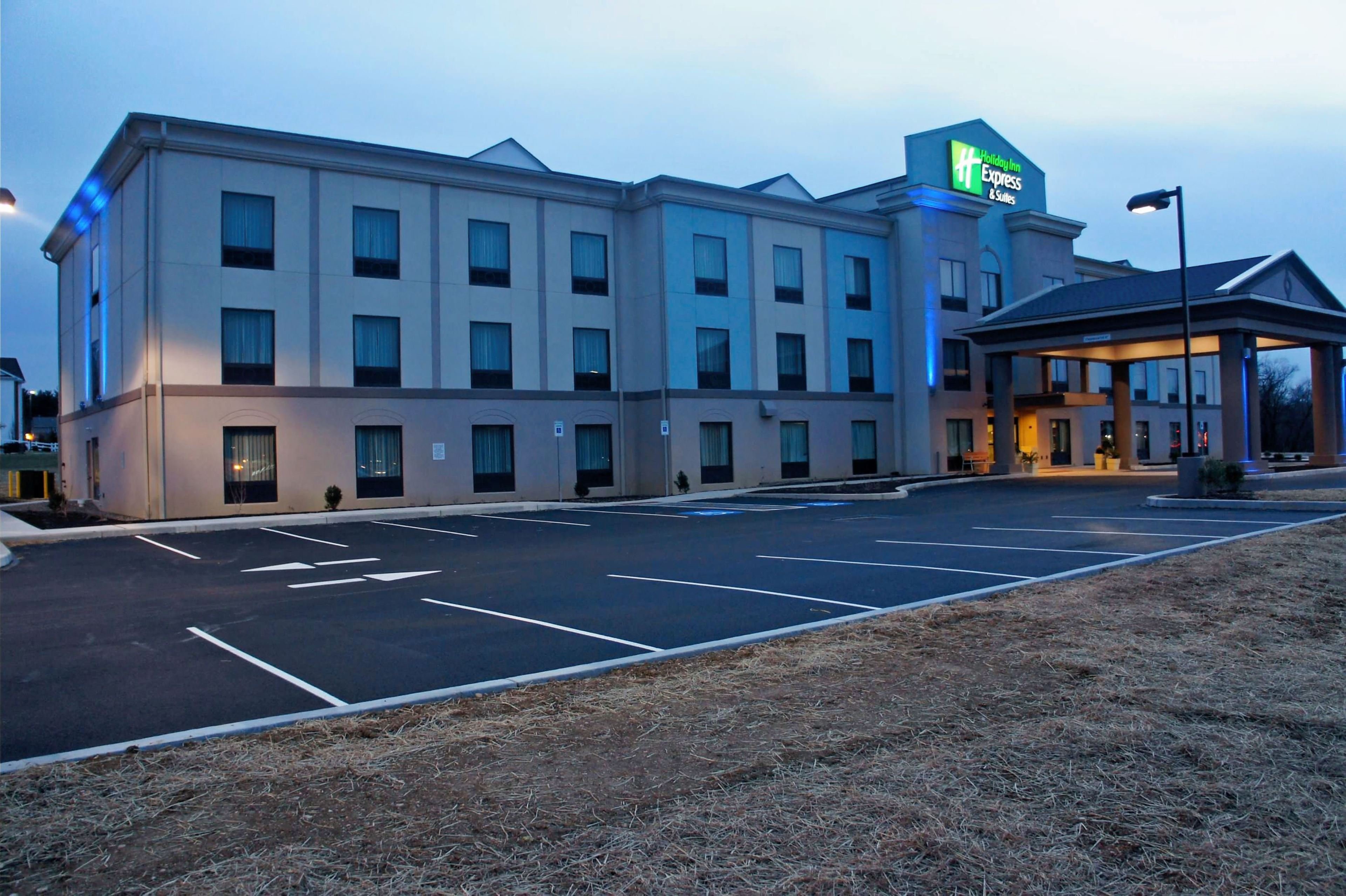 Holiday Inn Express Hotel Suites York Ne Market Street 46/46