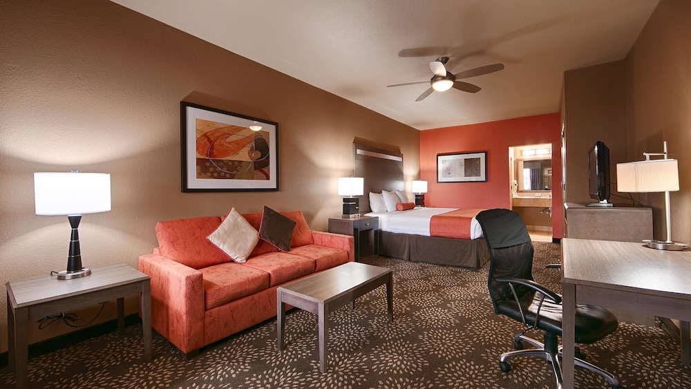 Best Western Executive Inn El Campo 26/32