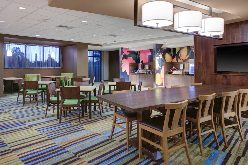 Fairfield Inn Suites Flagstaff East 33/38