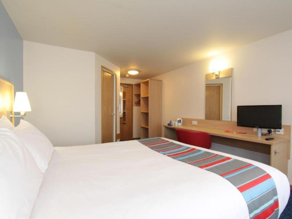 Travelodge Carlisle Todhills — photo 4