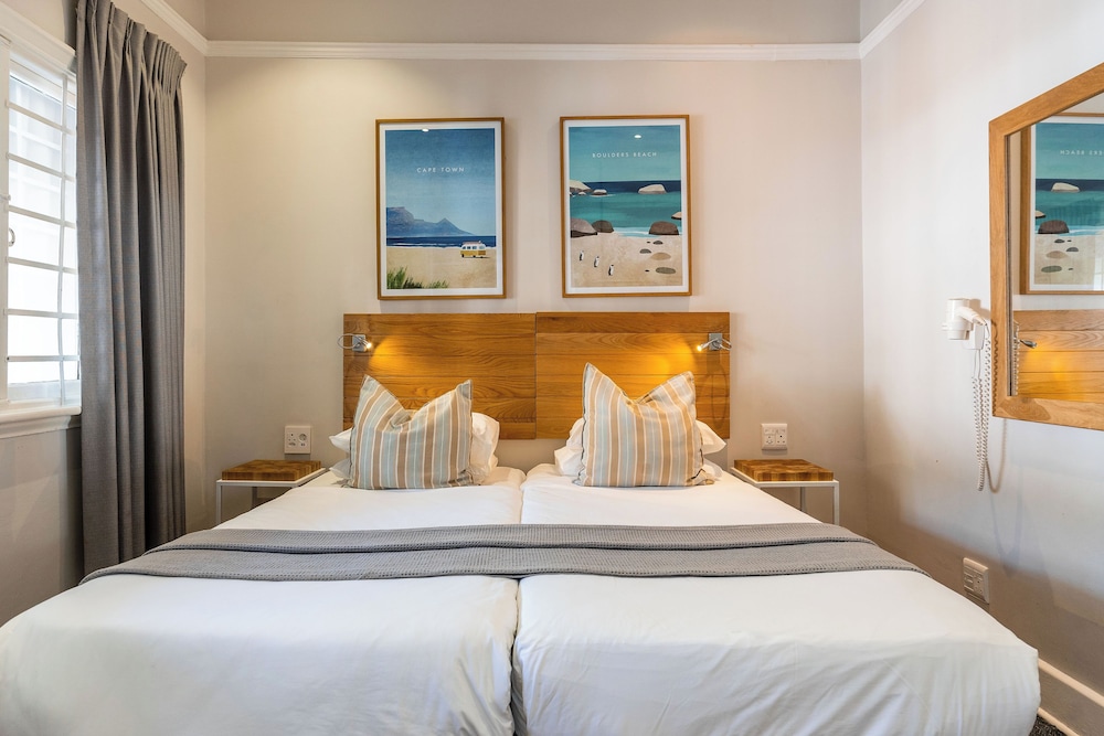 3 Bedrooms, Stone, Cottage, 3 King Beds
