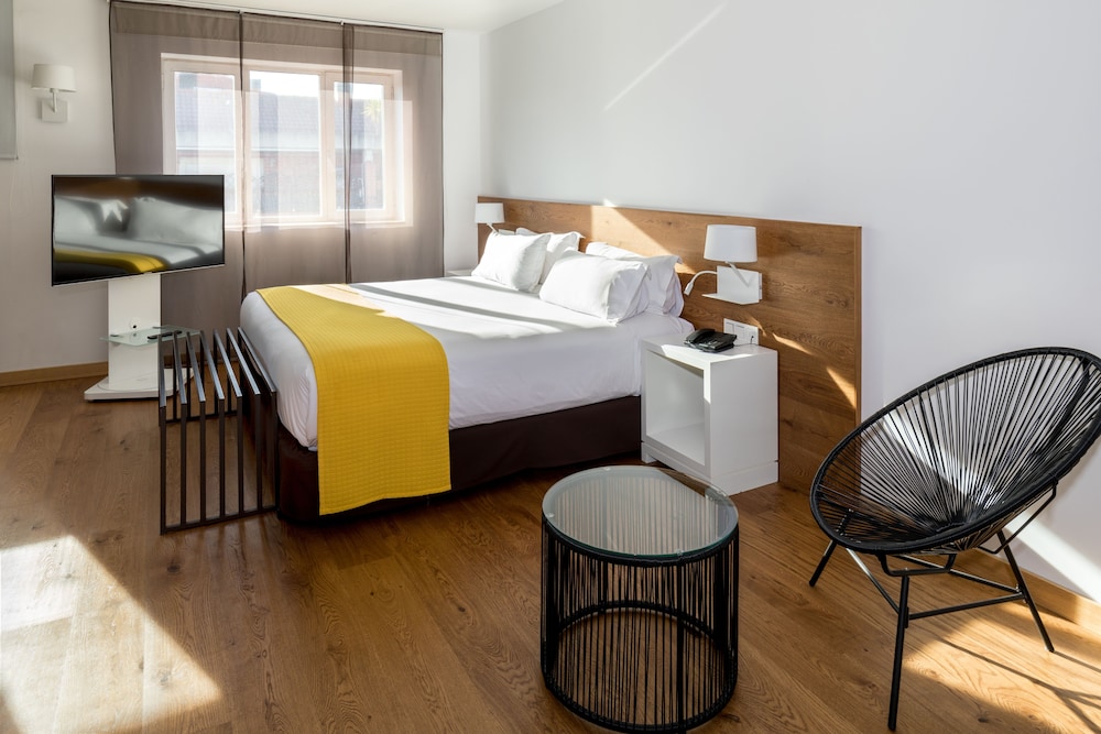 Rafaelhoteles Atocha 24/68