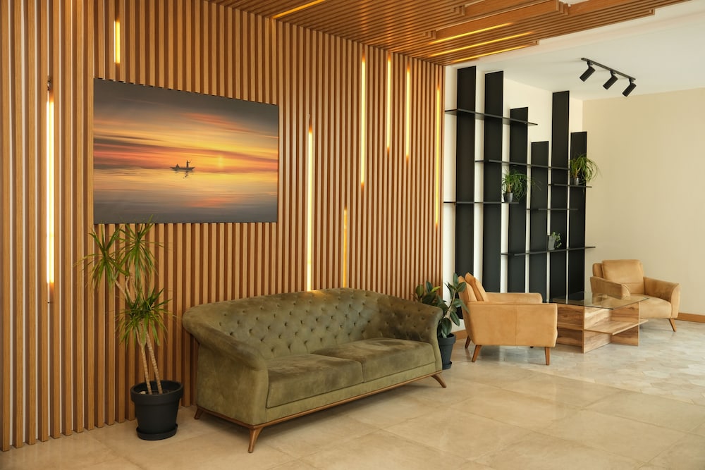 Aqua Batumi Hotel & Apartments 27/46