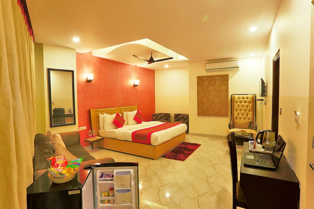 HOTEL AIRPORT CITY 43/56