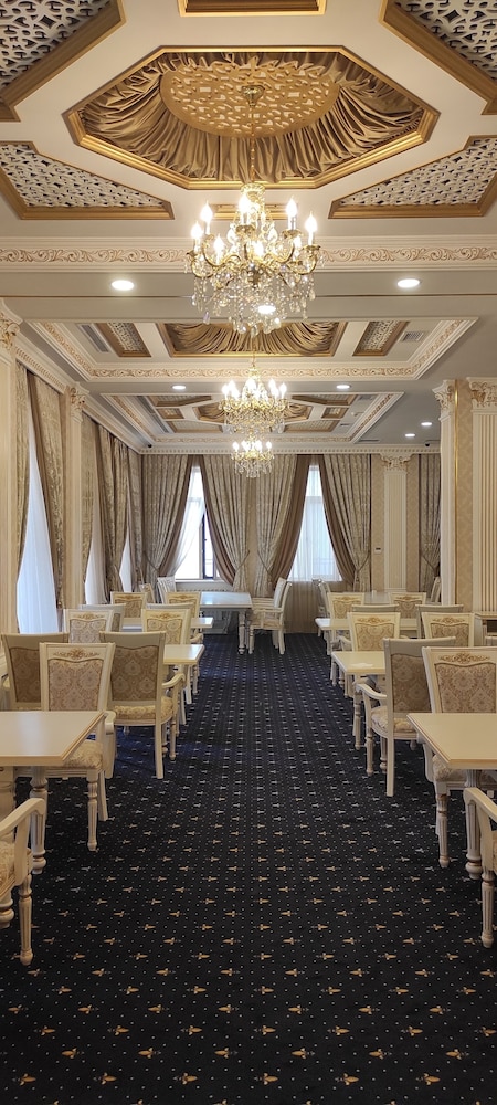 Premier Palace Baku 41/49
