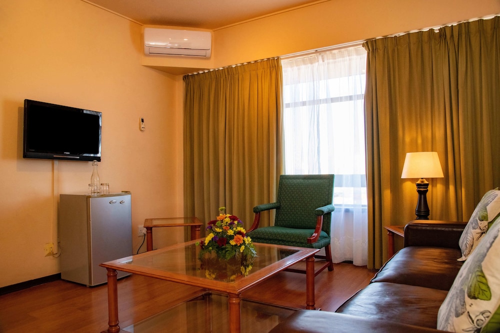 Bon Hotel Bloemfontein Central 38/60