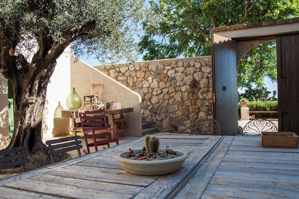 Fontes Episcopi Bio Resort 23/50