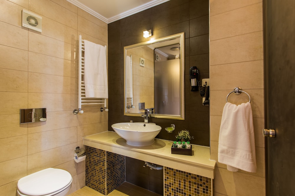 Premier Luxury Mountain Resort 47/48