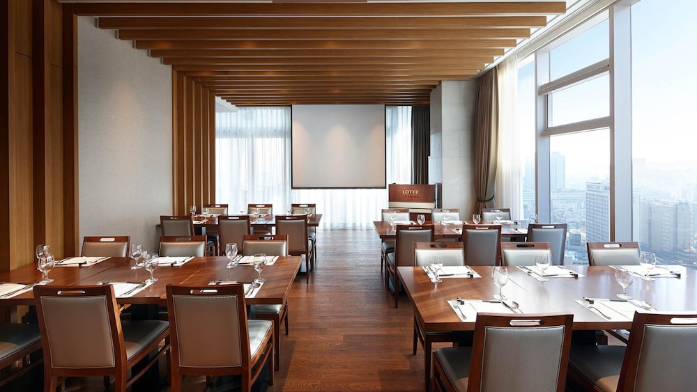 LOTTE CITY HOTEL MYEONGDONG 62/71