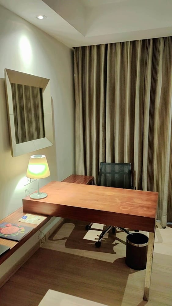 Fortune District Centre, Ghaziabad - Member ITC Hotels Group 59/65