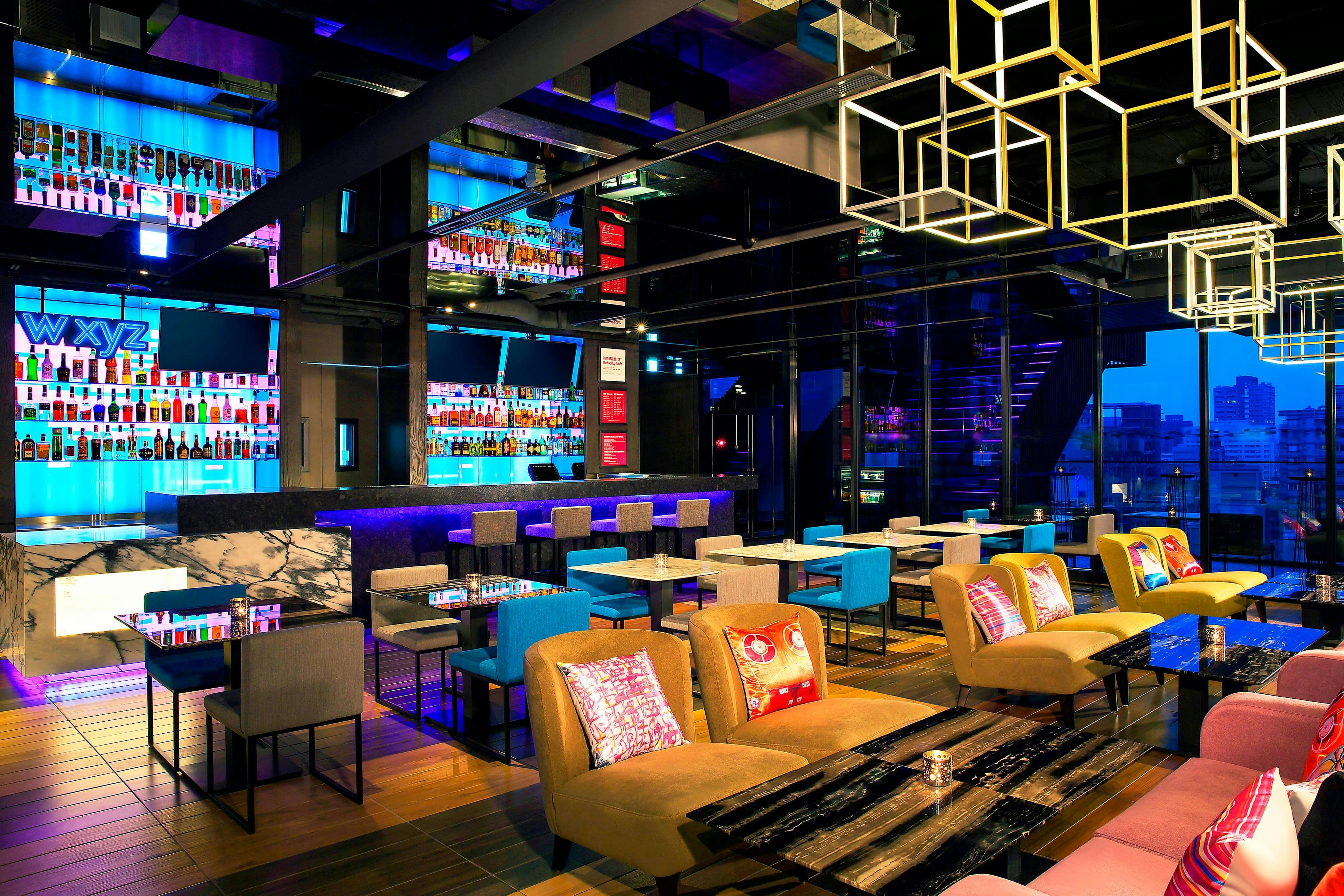 Aloft Taipei Zhongshan Hotel 35/36