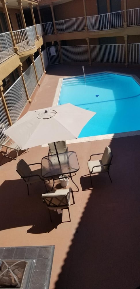 Lotus by Hotel Inn 10/17