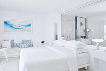 AZURE, SUITE, HOT TUB