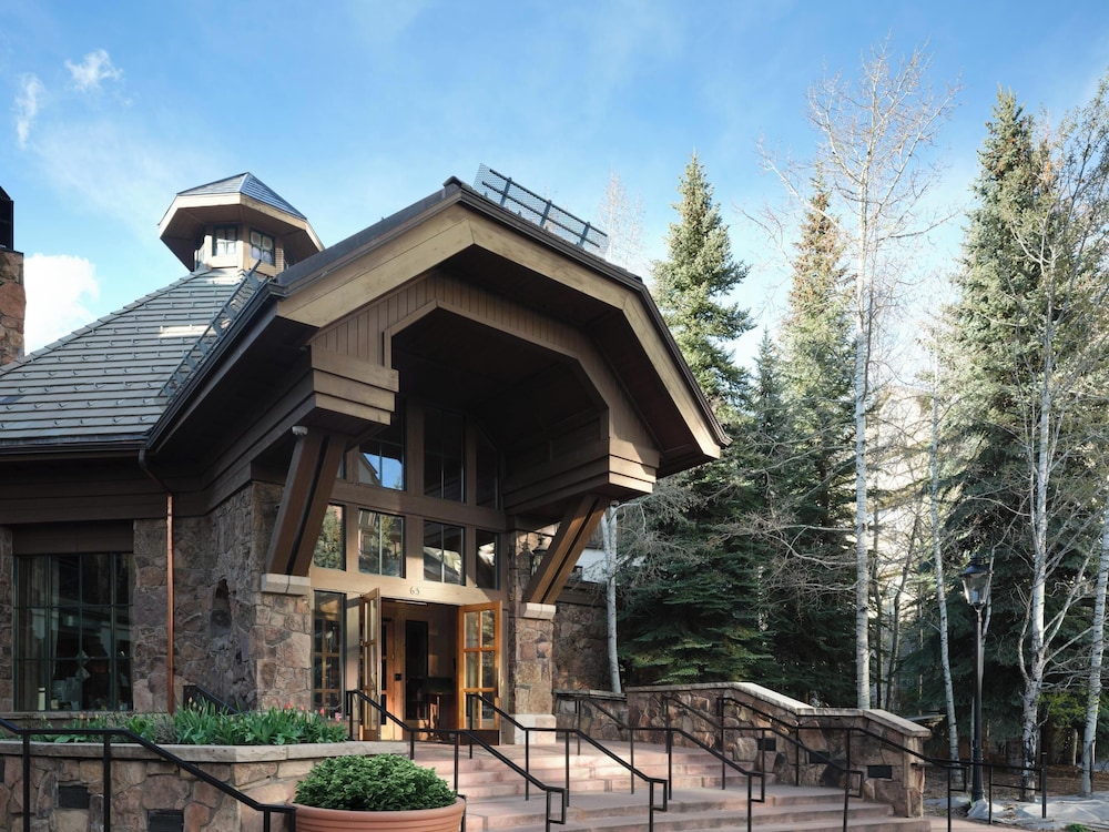 Hyatt Mountain Lodge 3/49