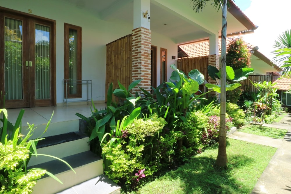 The Wina Guesthouse 2 9/59