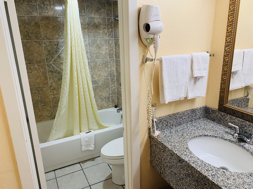 Budget Inn Jonesboro 30/32