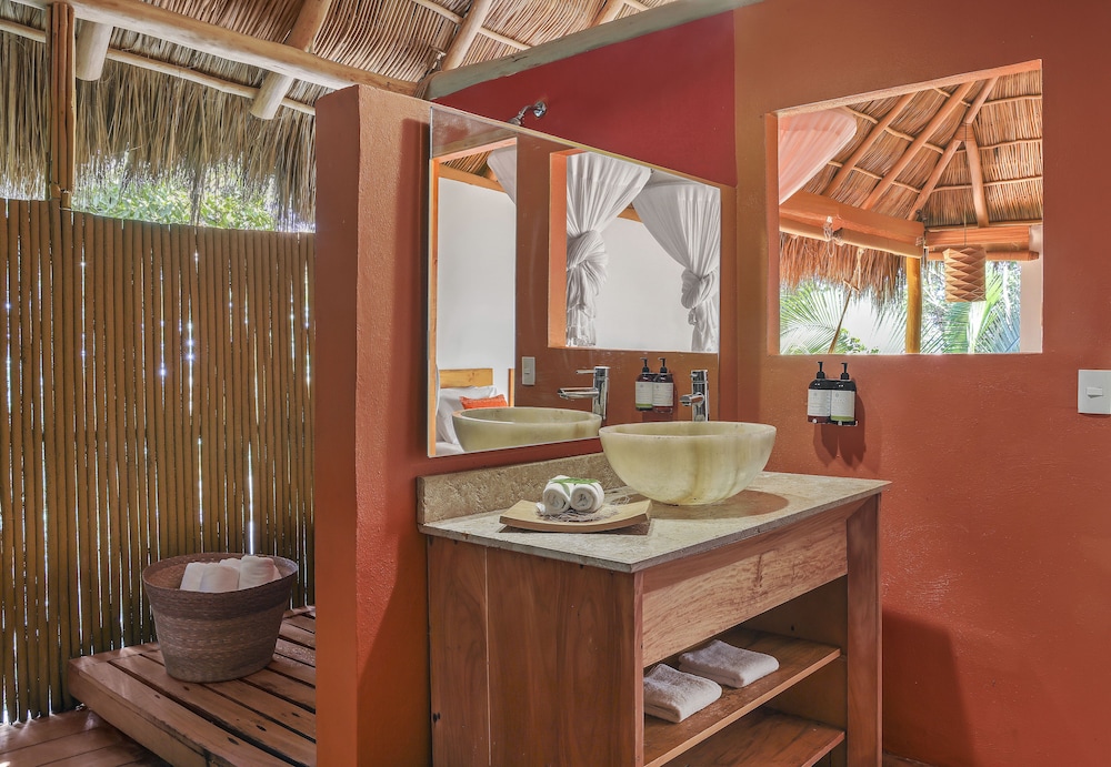 Xinalani Yoga Retreat Mexico Adults Only 67/69