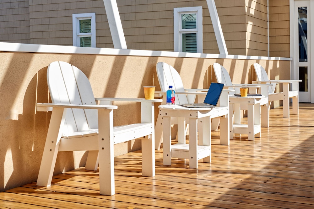Beach House Hotel At Hermosa Beach 35/51