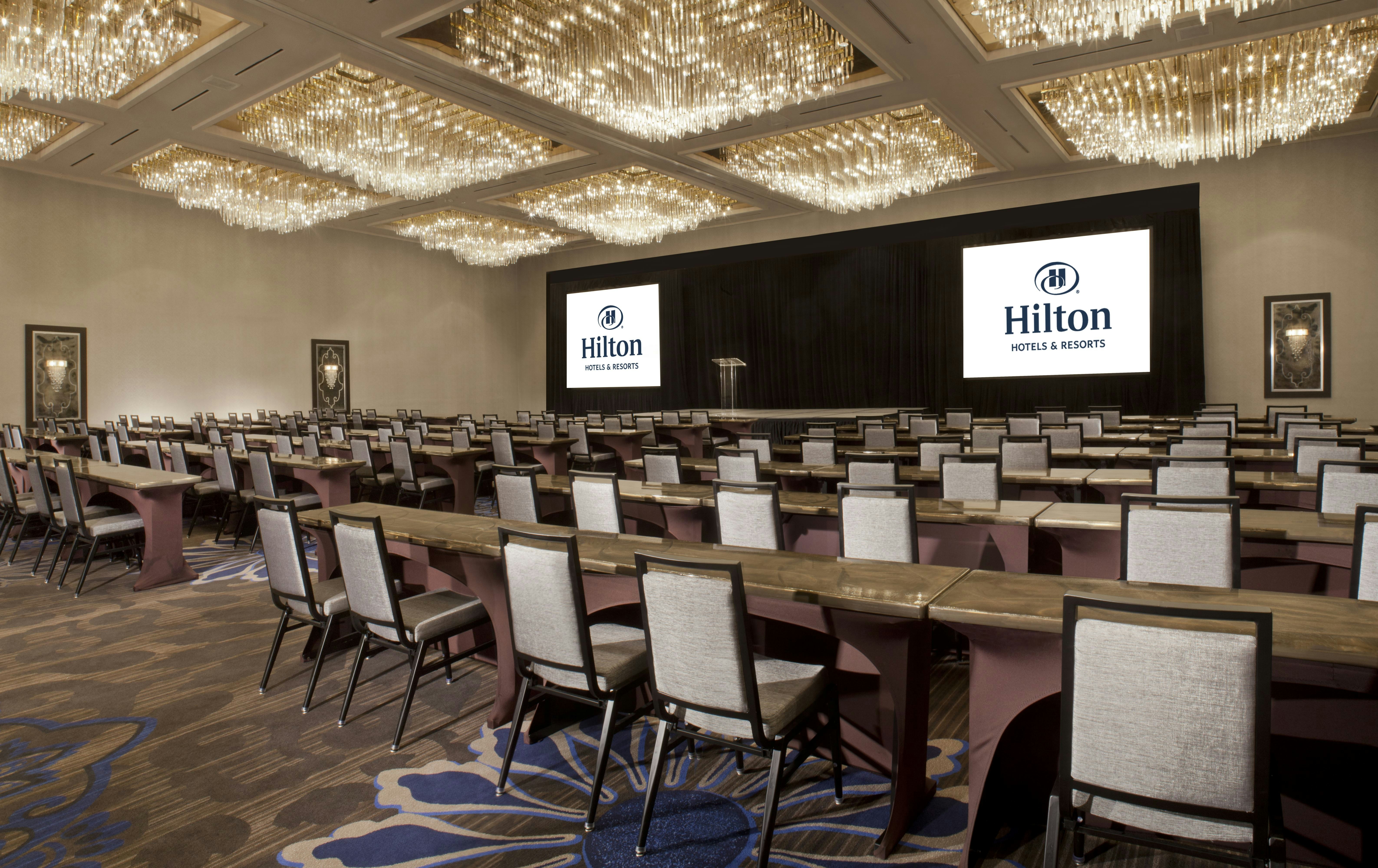 Hilton Fort Worth 30/44