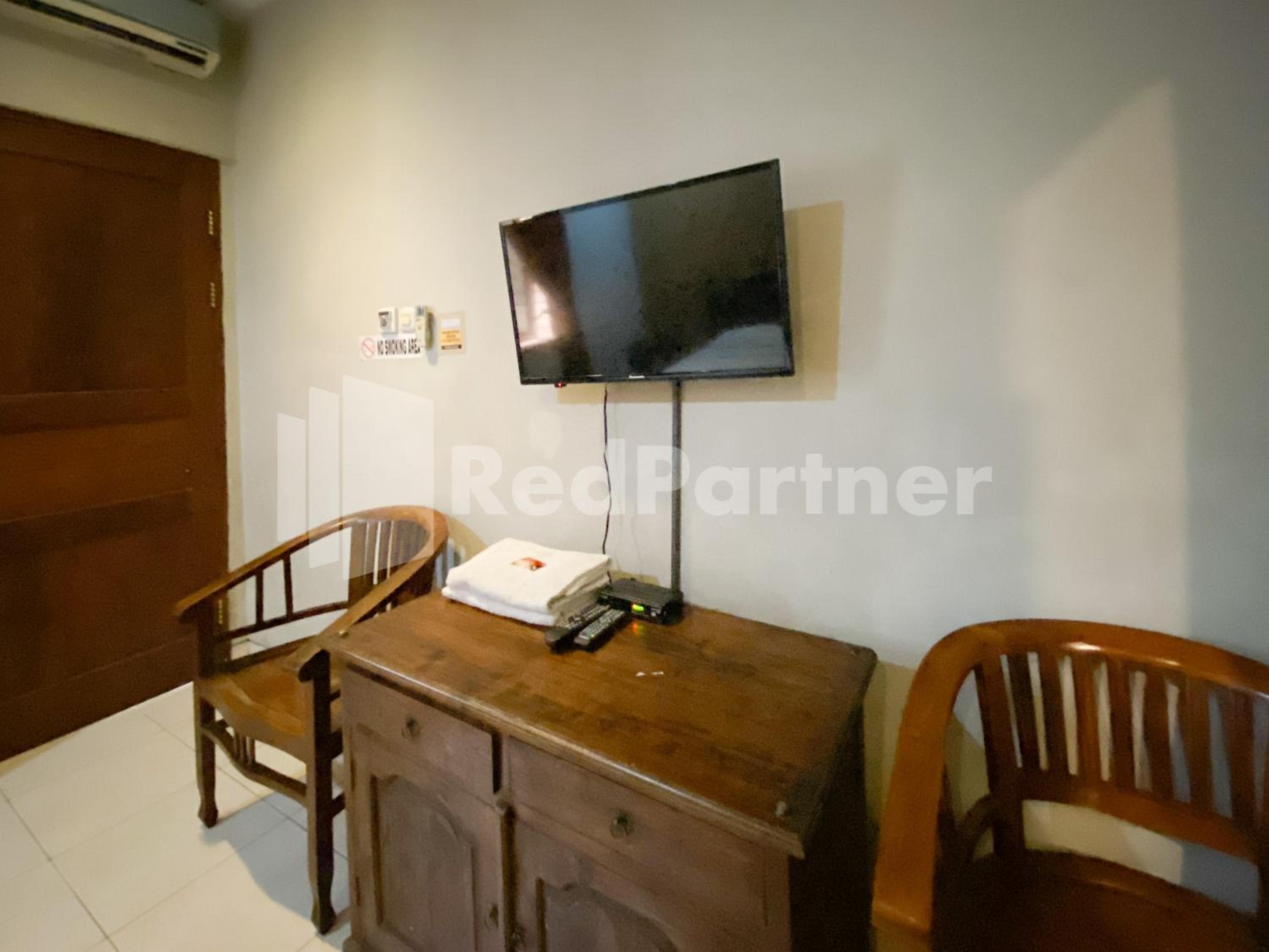 OYO 90249 Istana Griya 2 Hotel 40/50