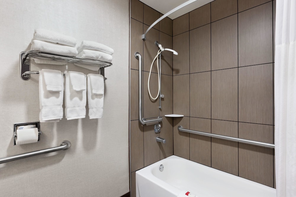 Baymont by Wyndham Lithia Springs Atlanta 7/28