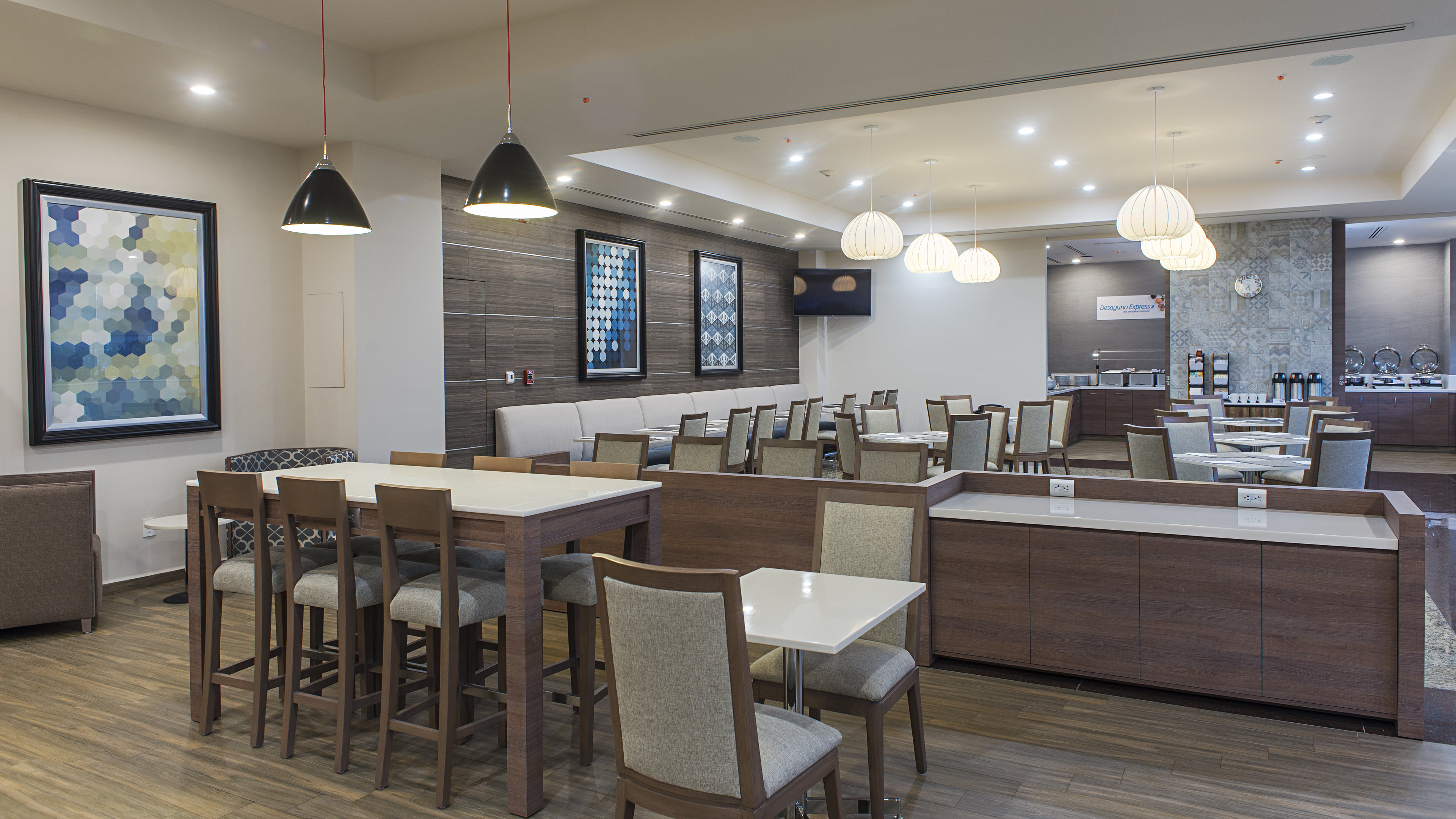 HOLIDAY INN EXPRESS MEXICO - TOREO 48/58