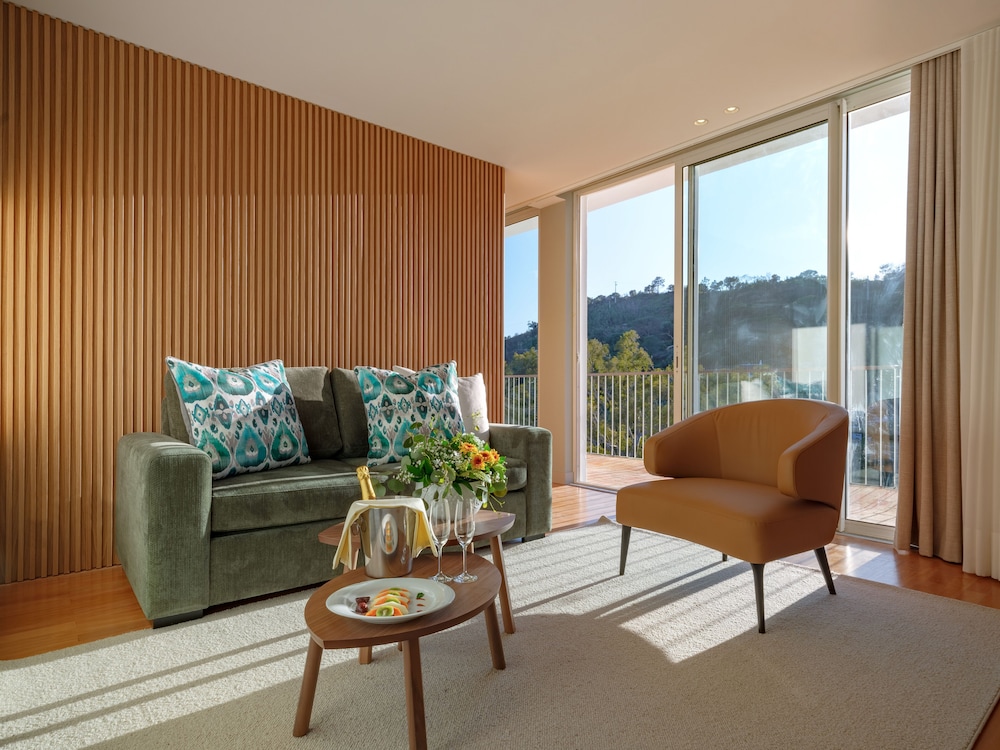 Pure Monchique Hotel 36/60