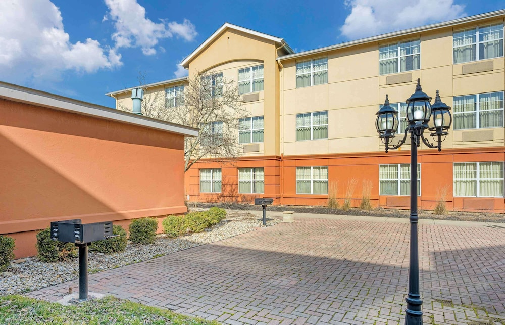Extended Stay America - Columbus - Polaris 46/50