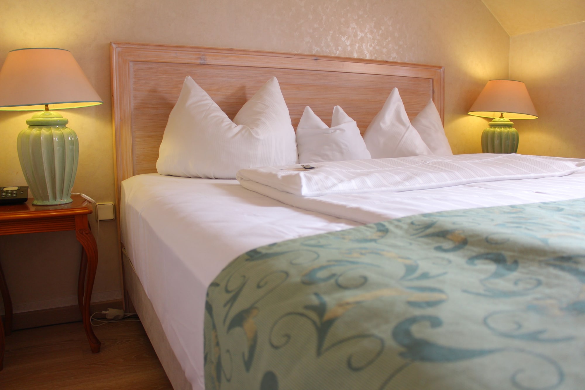 غرفة قياسية بسرير مزدوج، Hotel Am Muhlenteich Schwelm 4/5