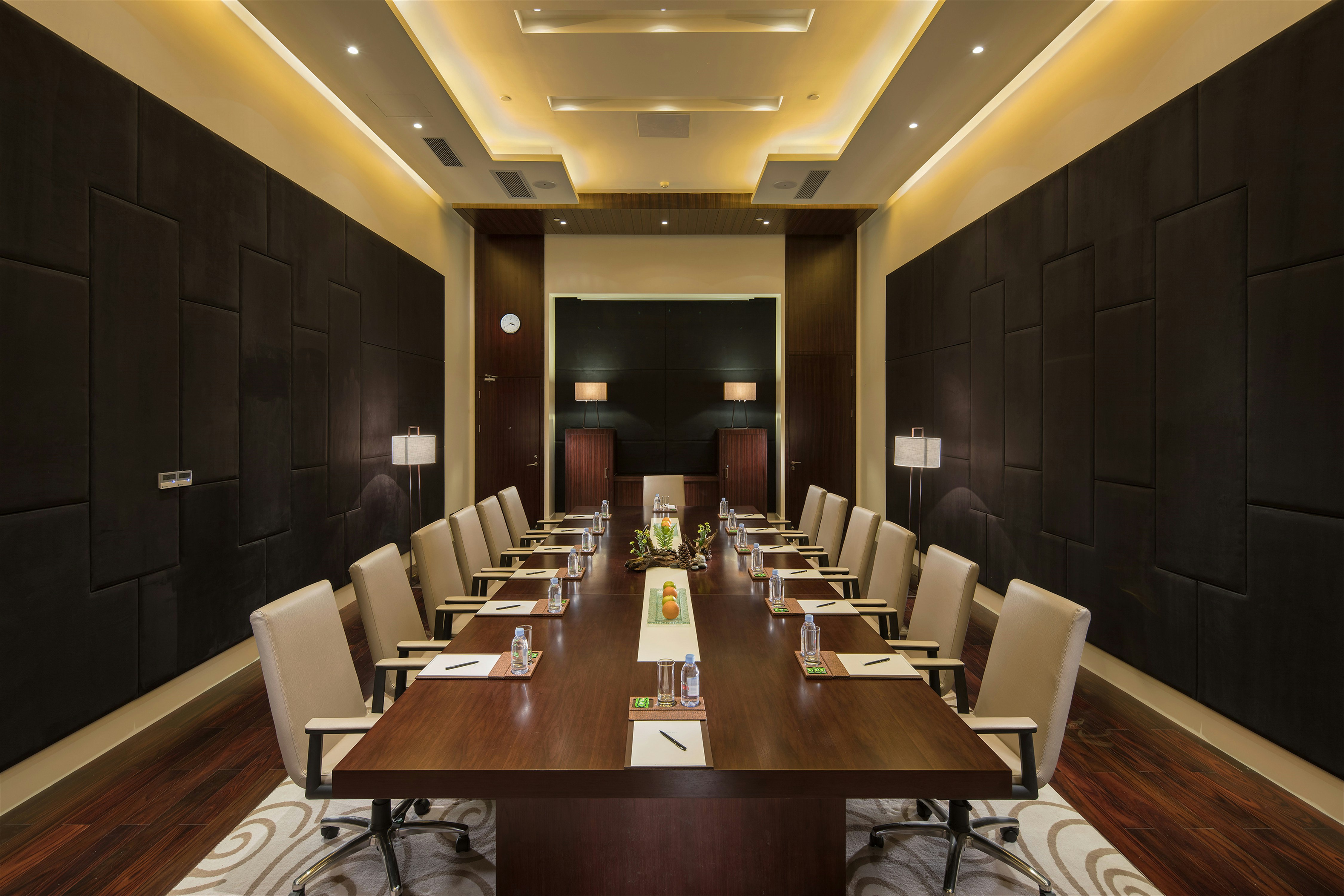 HILTON LINZHI RESORT 37/50