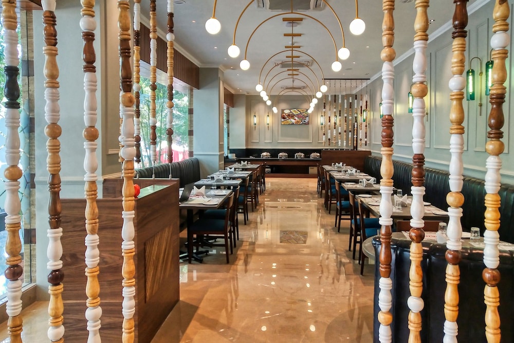 7 APPLE HOTEL VIMANNAGAR, PUNE 35/52