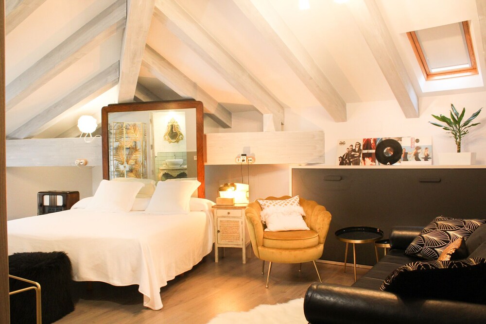 Hotel Teatrisso 53/68