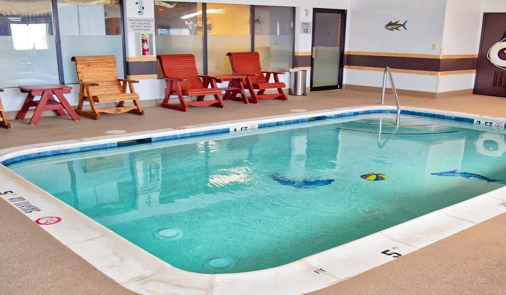 Super 8 By Wyndham Victoria/North/Mall Area 6/35