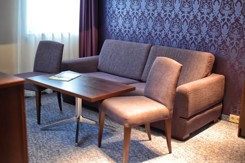 Hotel Zamek Centrum 30/50