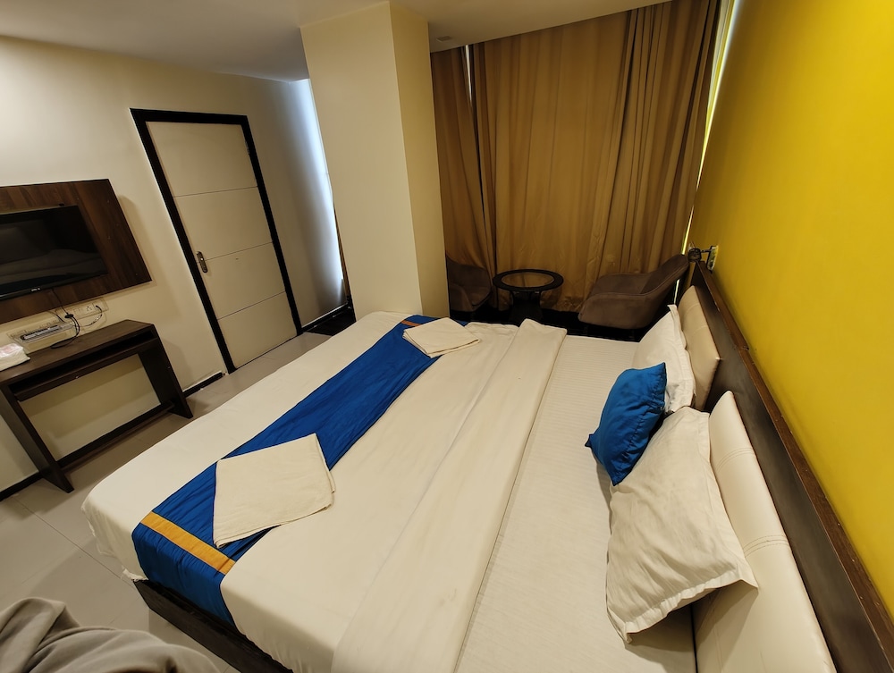 Hotel Aura 20/45